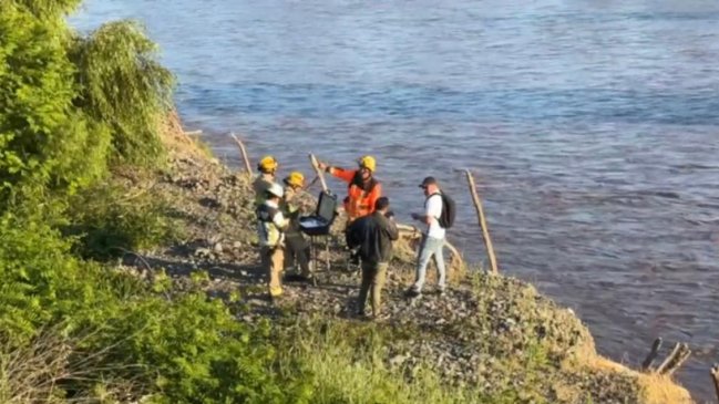  Una mujer y su hijo de cuatro años fueron arrastrados por el río Tinguiririca  