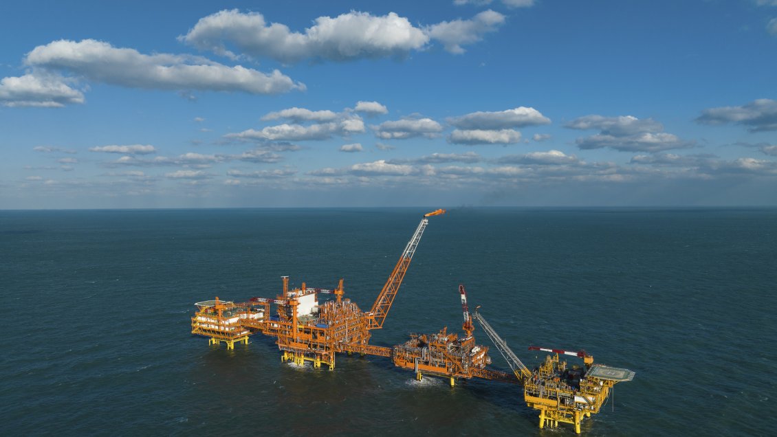 Comenzó producción de megaproyecto gasífero en mar de Bohai de China
