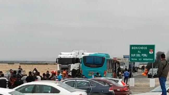  Transportistas bloquearon ruta que une a Arica con Tacna  