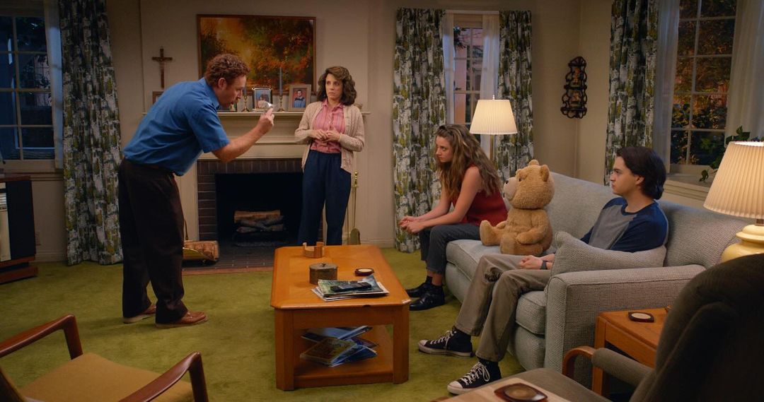 El oso "Ted" vuelve a la pantalla con precuela ambientada en los 90 El oso "Ted" vuelve a la pantalla con precuela ambientada en los 90