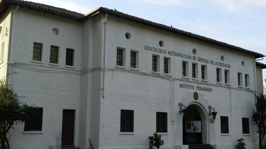 Académica relató su detención 