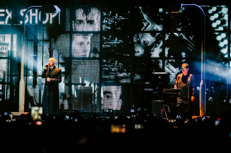 pet shop boys chile 2023 pet shop boys realizó su concierto en movistar arena