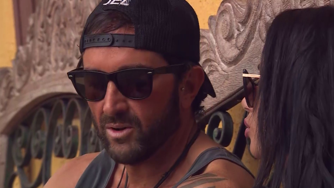 Longton vs Junior Playboy Longton en Tierra Brava