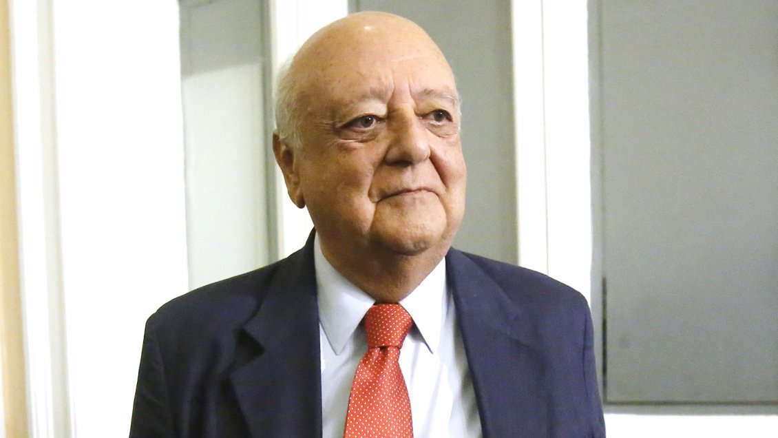 Viera-Gallo: Es un error proyectar las ideas propias de un gobierno a la política exterior del Estado