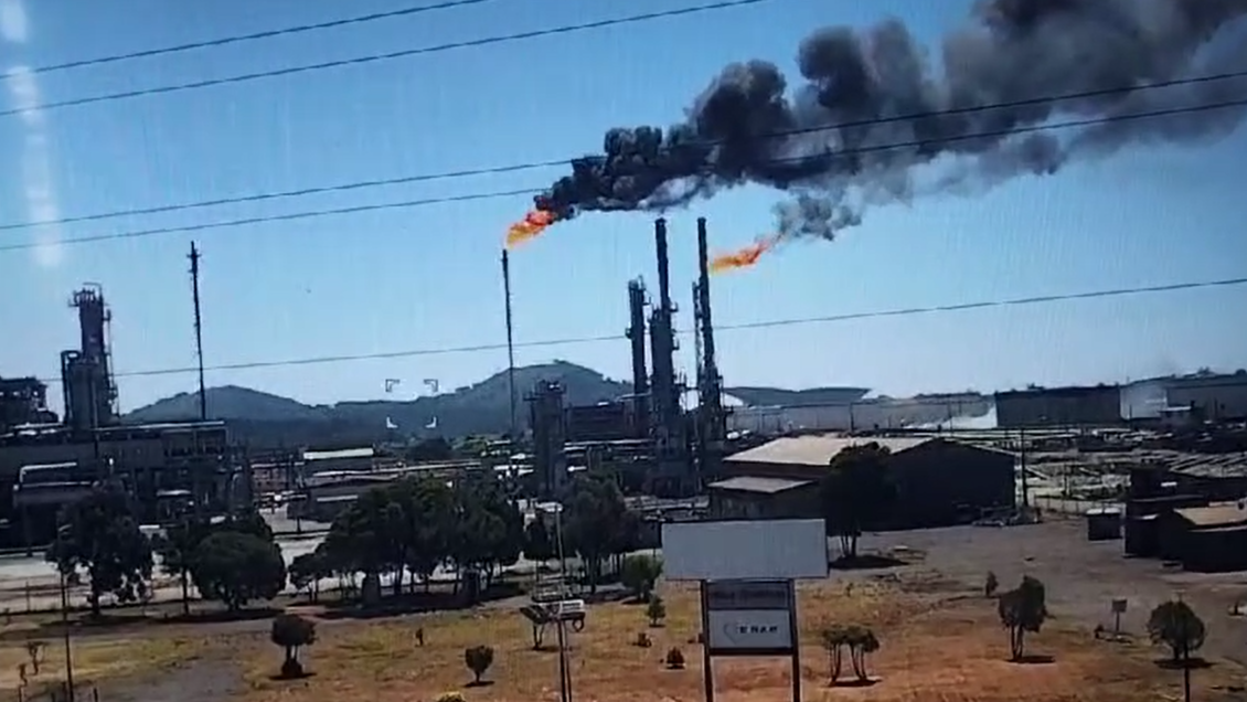 Emanación de humo en refinería ENAP alertó a vecinos de Hualpén