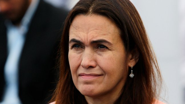 Alcaldesa de Vitacura acusa falta de Carabineros en la comuna tras registrarse tres encerronas