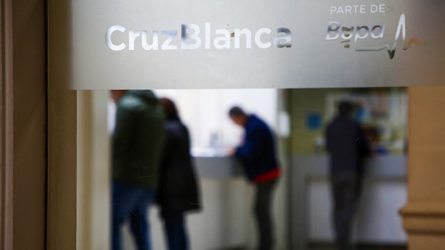 Isapres aplican fallo GES y advierten que 