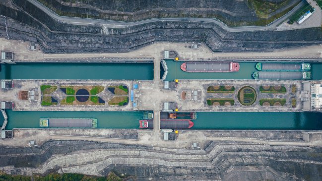 China apuesta por la inteligencia artificial para modernizar su red de transporte fluvial