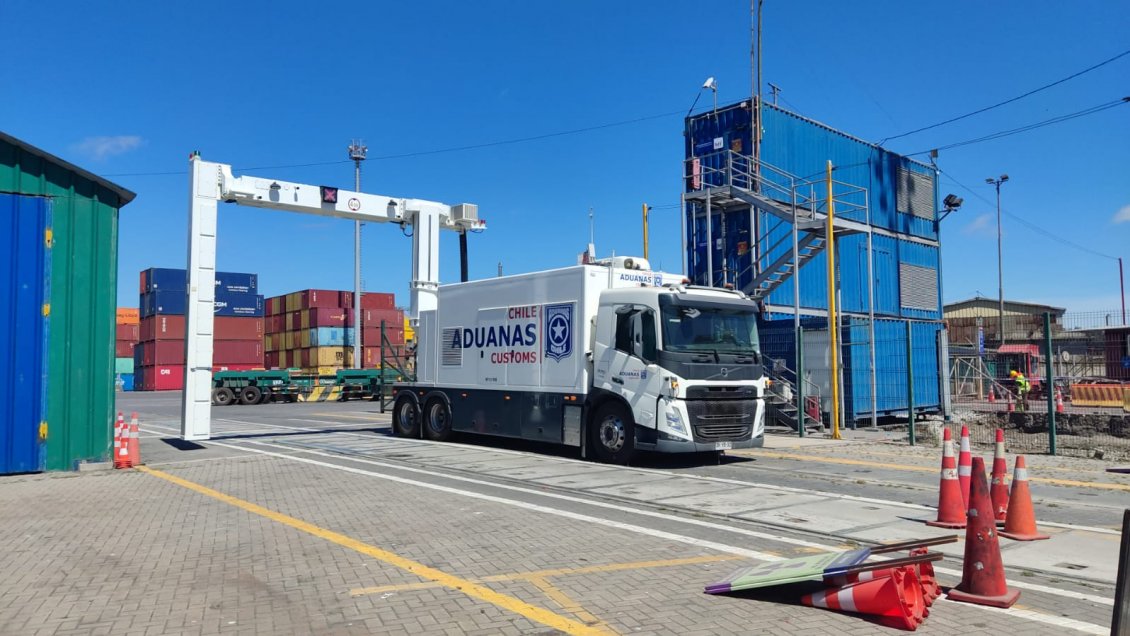 Diputado RN denunció que camión escáner de San Antonio todavía no inicia su operación regular