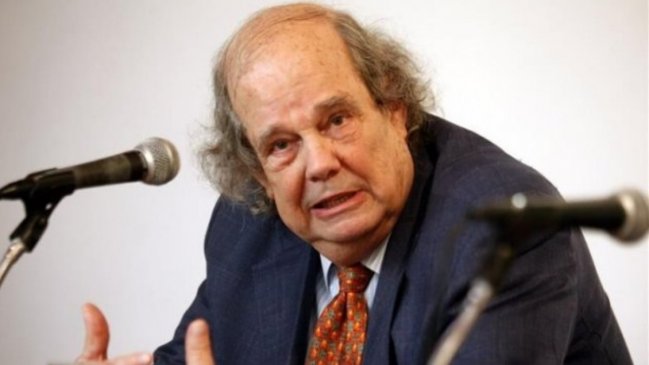 A los 84 años murió el diplomático y exministro John Biehl