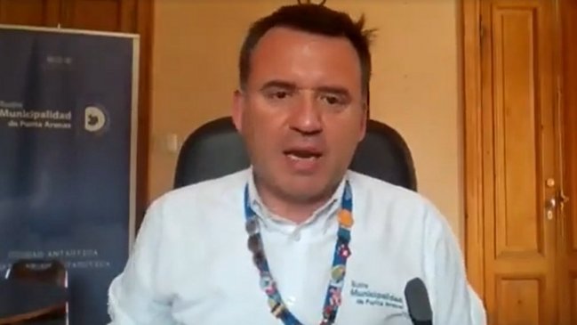 Alcalde de Punta Arenas celebra traspaso de colegios de la región a SLEP