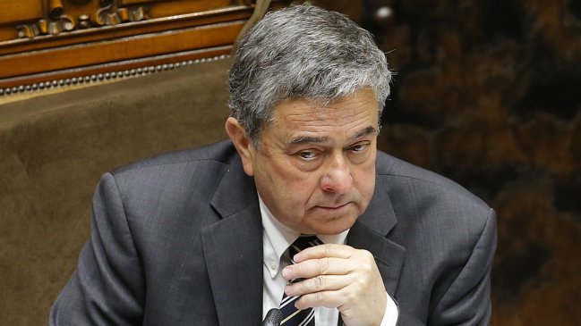 Coloma: Estamos dispuestos a elevar la cotización y la PGU, pero no al reparto