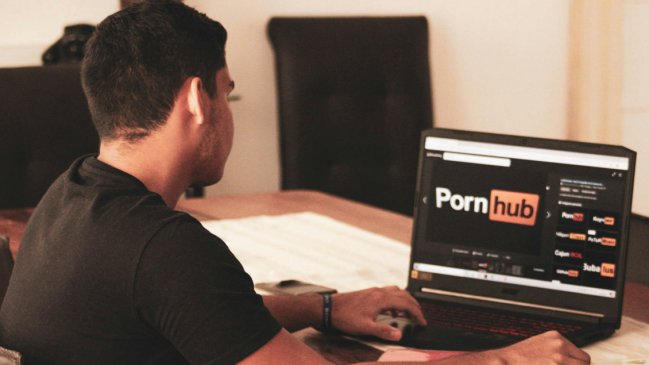   Usuarios de Pornhub y Xvideos deberán certificar su edad en la UE 