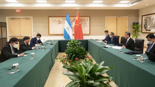 China y Nicaragua acuerdan elevar sus relaciones al nivel de 