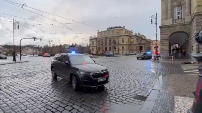  Tiroteo en universidad de Praga deja al menos 11 muertos 