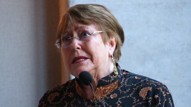   Bachelet descartó que triunfo del En Contra consolide la actual Constitución 