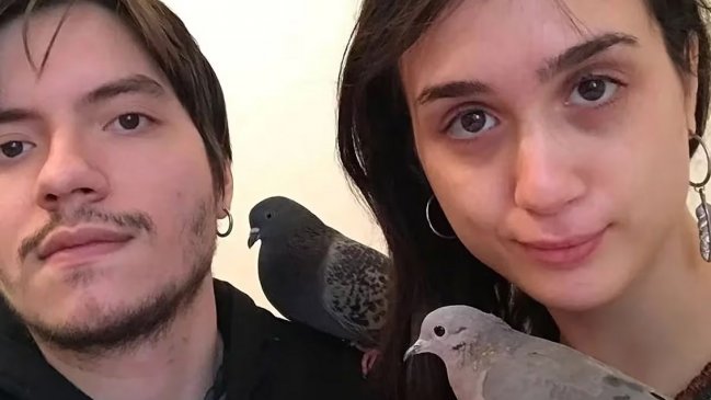 Pareja se conoció gracias a su amor por las palomas: Dicen que las discriminan