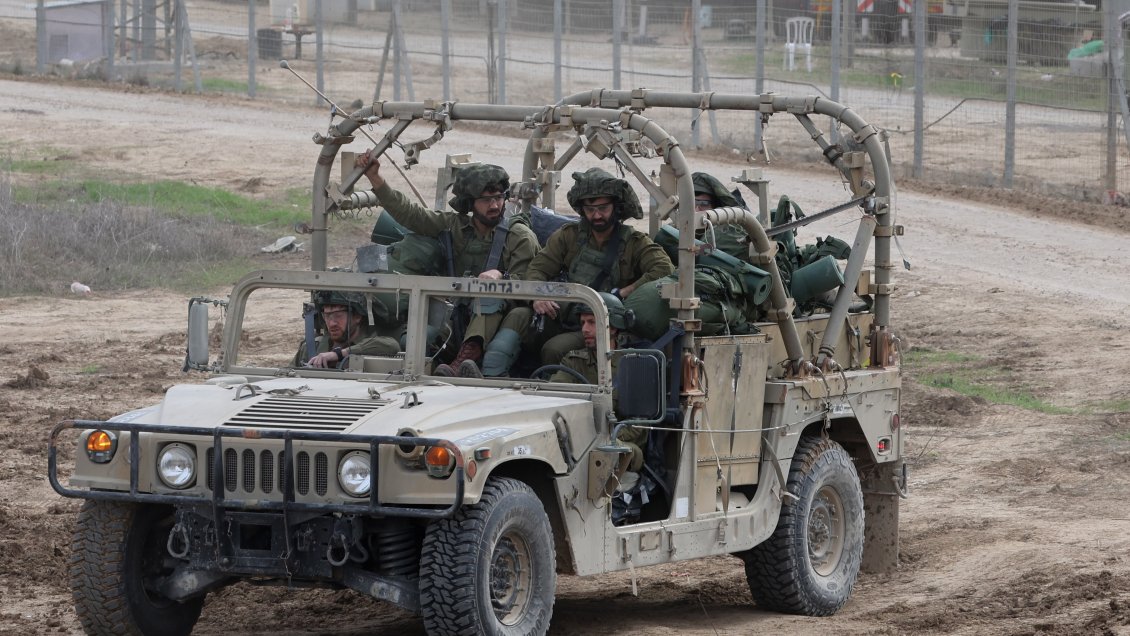 Israel detuvo a 700 supuestos miembros de milicias palestinas en Gaza