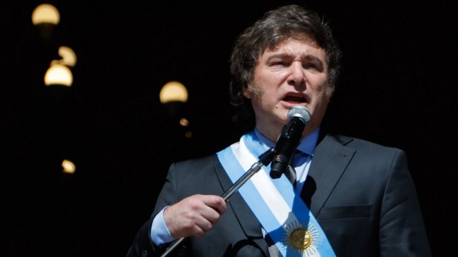  Milei pretende obtener amplias facultades para gobernar en Argentina  