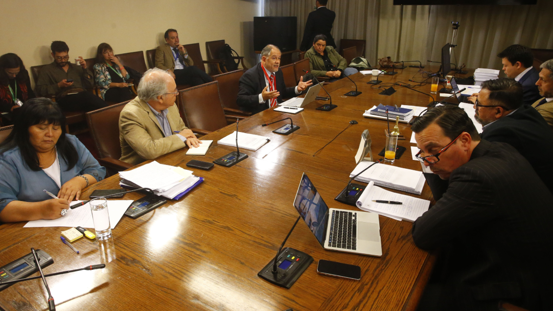 Acusación a Montes: Comisión ad hoc concluyó etapa de escuchas y alista votación