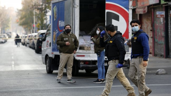 Tres detenidos por robo de un camión de la empresa PF