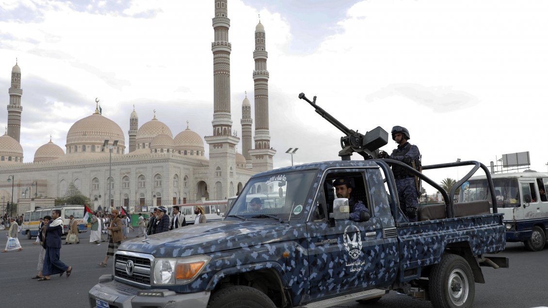 Hutíes advierten que responderán a 