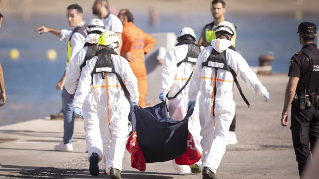   Migrantes fueron rescatados tratando de llegar a España en dos embarcaciones de juguete 