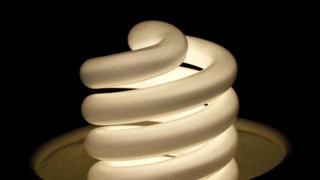 Anuncian alzas en las cuentas de la luz