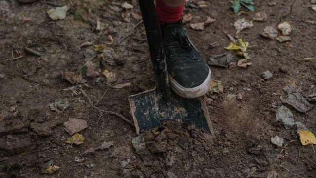 Brasileño murió al caer por un hoyo de 40 metros que hizo tras soñar que había oro en su cocina