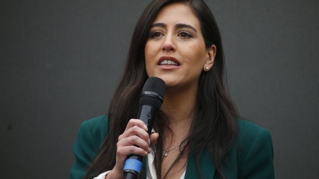 Monserrat Álvarez criticó a alcaldesa Ripamonti por polémica de Peso Pluma