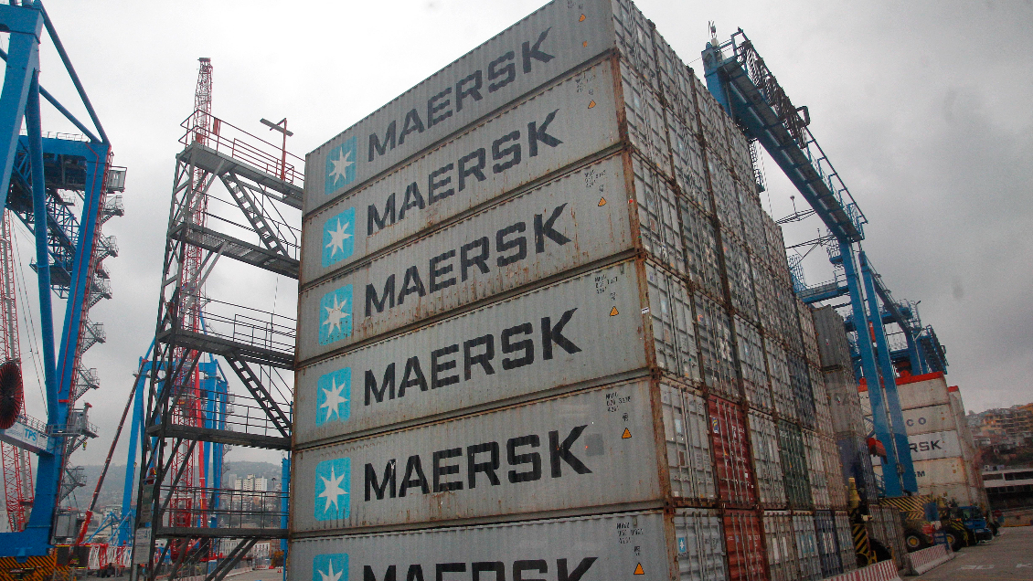 Por sequía en canal de Panamá, empresa Maersk transportará contenedores vía terrestre