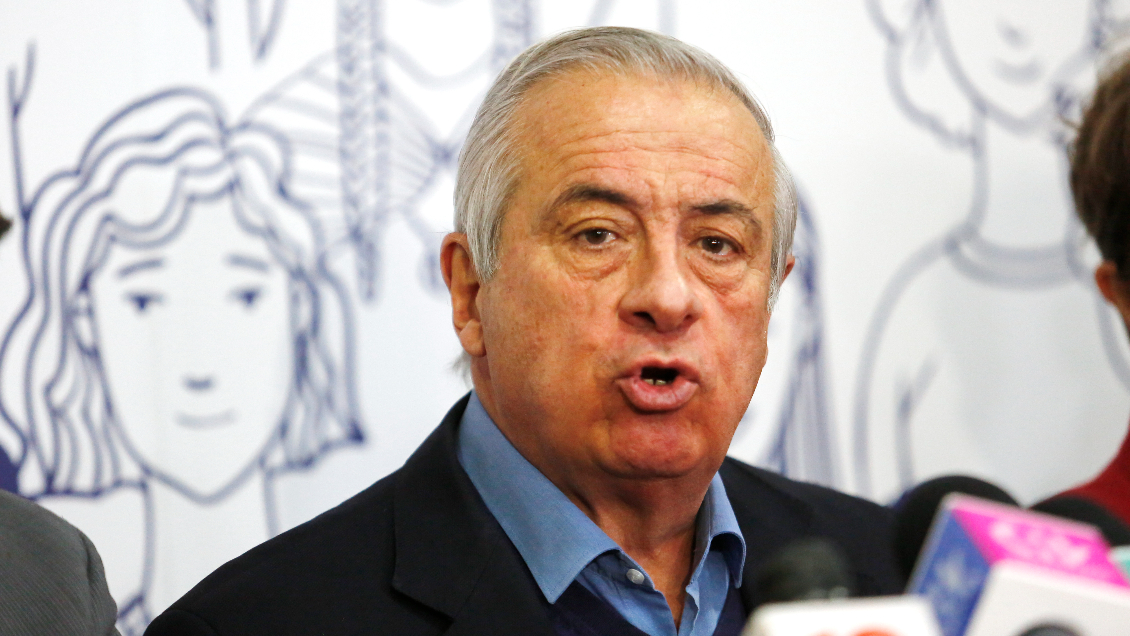 Mañalich y la nueva variante Covid: Sin buena campaña de vacunación podemos tener un invierno muy duro