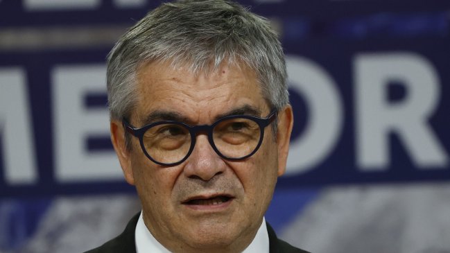 Camilo Escalona propone a Mario Marcel como carta presidencial