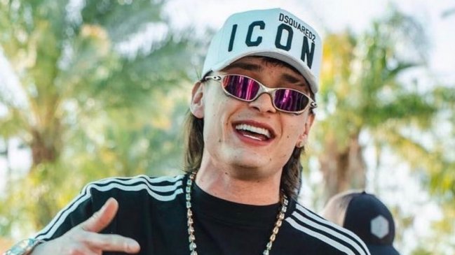 Directorio de TVN insiste: Pidieron cancelar a Peso Pluma de Viña 2024