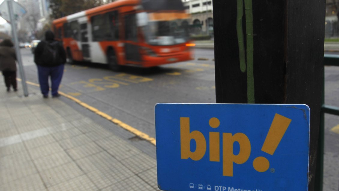 Gobierno destacó caída de la evasión en el transporte público