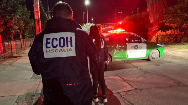 Puente Alto: Joven recibió cuatro balazos dentro de su vehículo