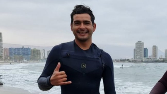 Iquique: A prisión bicampeón mundial de bodyboard acusado de quemar un auto a modo de venganza