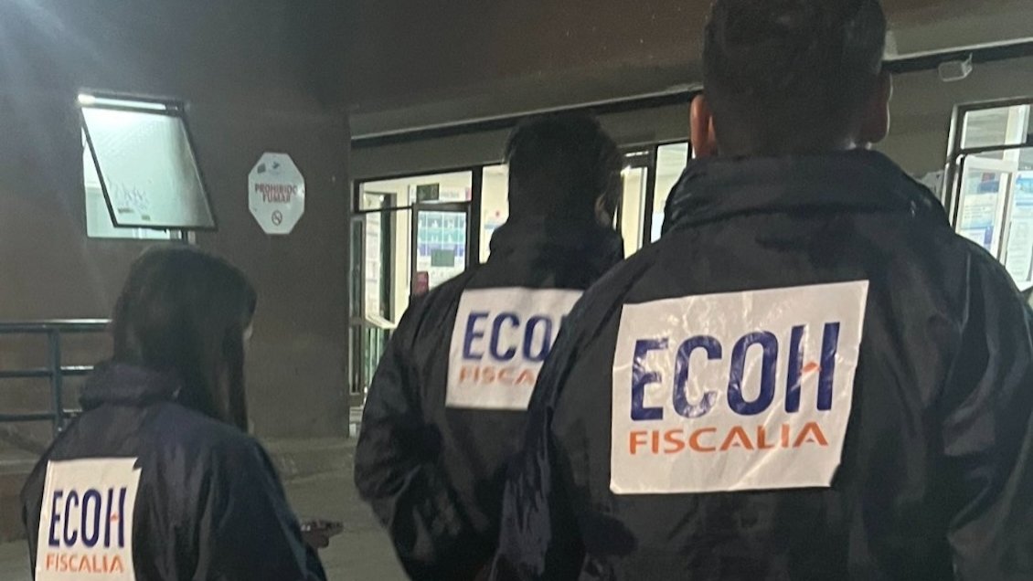 Delincuentes irrumpieron en una casa y dispararon 12 veces: Hay un muerto y un herido