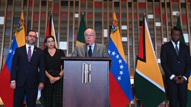  Venezuela y Guyana acuerdan mantener diálogo 