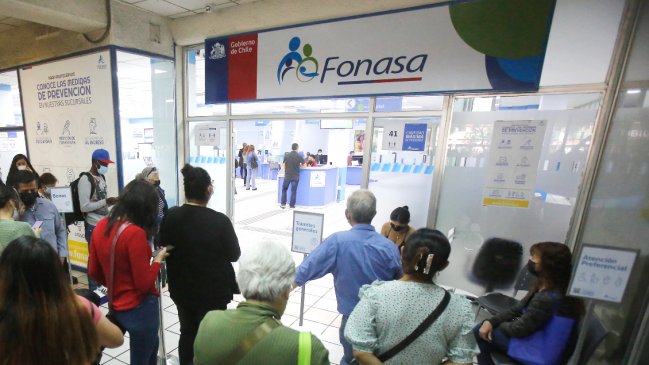  Más de 344 mil personas dejaron las isapres y se incorporaron a Fonasa en 2023  