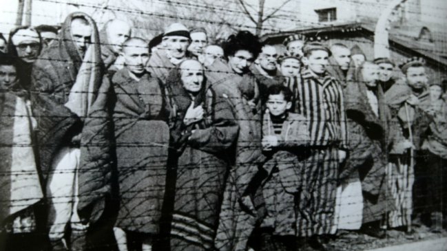  Gobierno: El Holocausto 