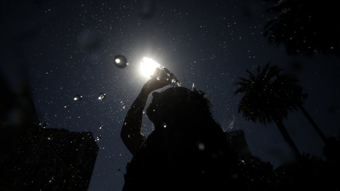 Calor extremo: Autoridades ponen acento en salud de las personas y prevención de incendios