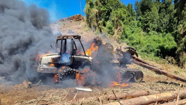 Ataque incendiario destruyó maquinaria en fundo de Teodoro Schmidt