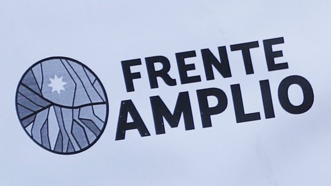 Partidos anuncian plebiscito para definir fusión del Frente Amplio