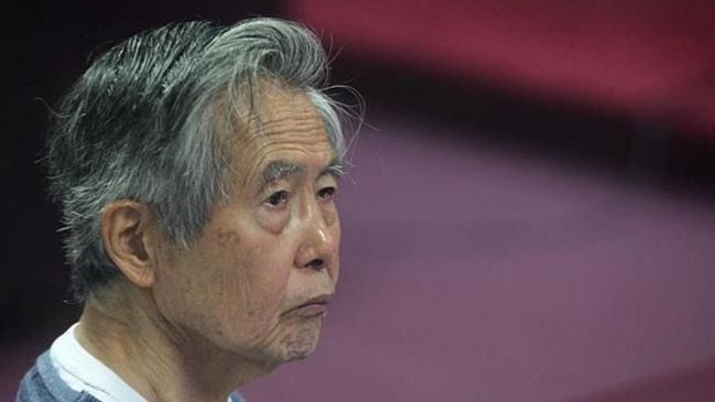 Juez negó arresto domiciliario para Fujimori, pero le prohibió salir de Perú