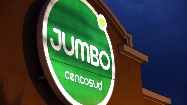 Sancionan al Jumbo del Portal Ñuñoa por exponer a sus trabajadores a las altas temperaturas