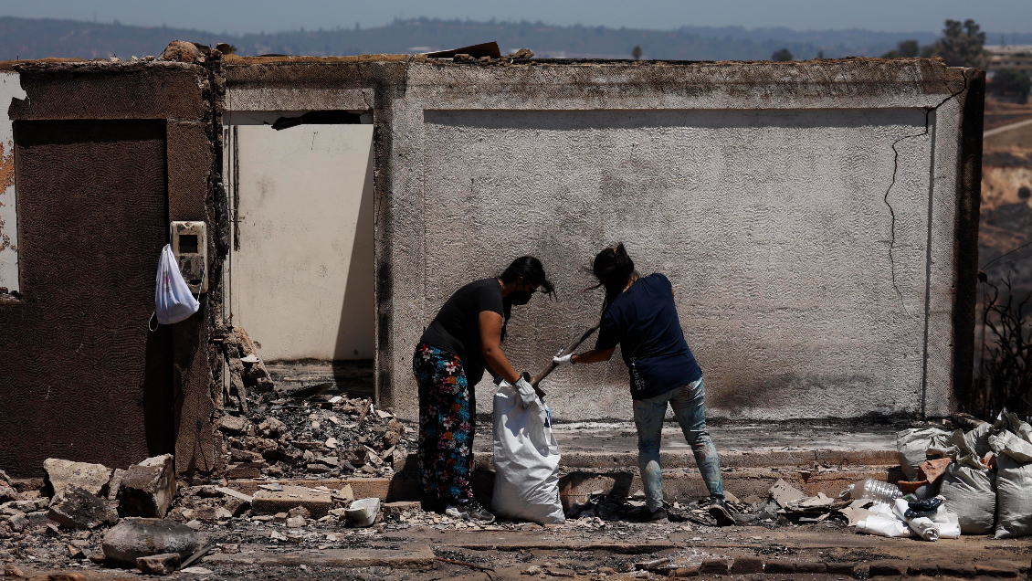 Incendios: Boric anunció la activación del Fondo Nacional de Reconstrucción