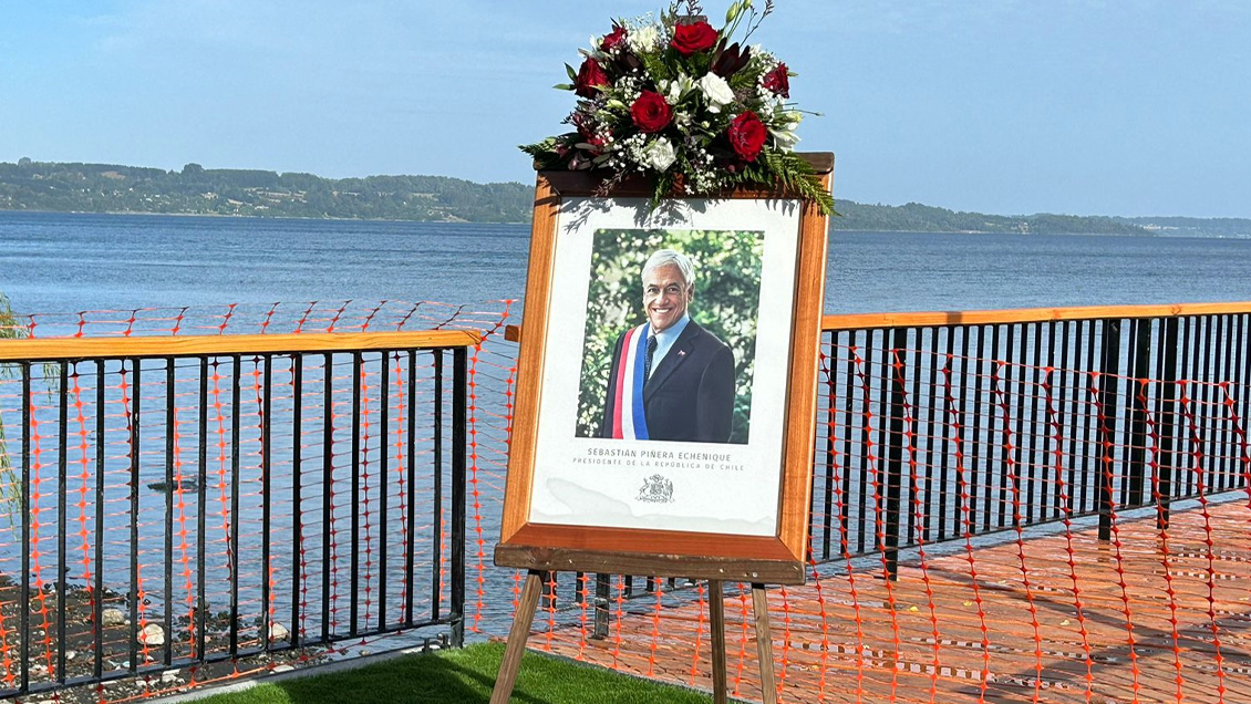 Fiscalía aguarda extracción de helicóptero en Lago Ranco