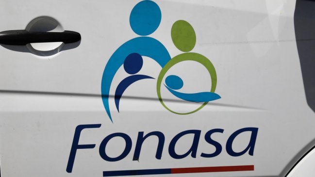  Justicia ordenó a Fonasa adquirir fármaco para adolescente con fibrosis quística  