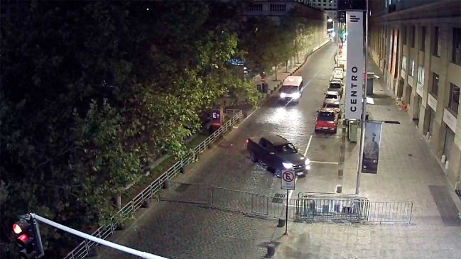 No era alcohol: Mujer que intentó atropellar a un carabinero había consumido psicotrópicos